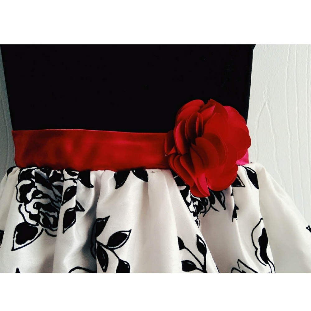 George  formal black  dress  girls  Size S - Picture 4 of 4